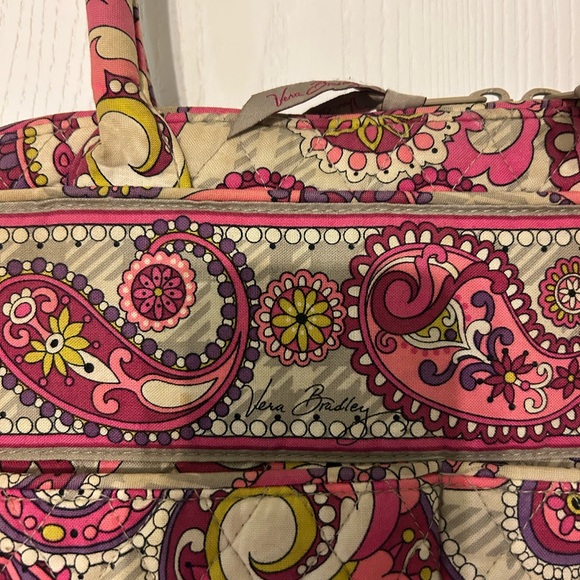 VERA BRADLEY Pink and Green Floral Shoulder Bag - Picture 4 of 6